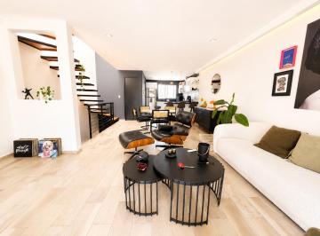 Departamento · 180m² · 2 Recámaras · 2 Estacionamientos · Departamento en Renta en La Roma con Roof Garden Privado
