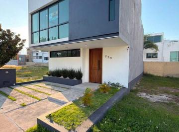 Casa de 3 habitaciones, Zapopan · Casa en Venta Valle Imperial, Zapopan Jalisco