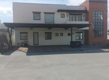 Casa de 3 habitaciones, Metepec · Casa en Venta en Hacienda San Antonio, Metepec