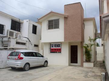 Casa de 3 habitaciones, Tampico · Casa en Venta, Col. Los Pinos | Excelente Ubicación en Tampico