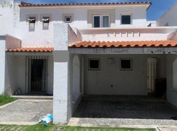 Casa de 2 habitaciones, Metepec · Casa en Renta en El Castaño