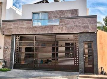 Casa de 3 habitaciones, Monterrey · Casa en Esquina en Venta en Cumbres San Agustín en Monterrey Nuevo León