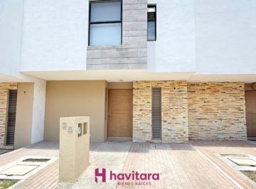 Casa de 3 habitaciones, Querétaro · Casa en Renta en Queretaro