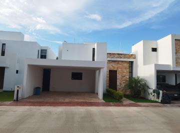Casa en condominio de 4 habitaciones, Conkal · Casa Amueblada en Renta - Conkal, Yucatán