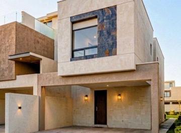 Casa de 3 habitaciones, Apodaca · ¡Paga Hasta - 73% Menos de Enganche! Apodaca - Zona Aeropuerto