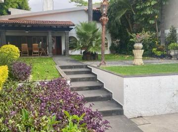 Casa · 345m² · 4 Recámaras · Casa - Las Palmas
