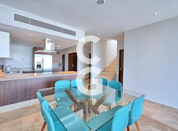 Departamento · 245m² · 3 Recámaras · 2 Estacionamientos · Departamento en Venta y Renta en Cancún en Residencial Paramero en PH