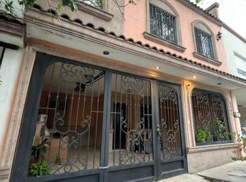 Casa de 3 habitaciones, Monterrey · Renta de Casa Balcones de Las Mitras