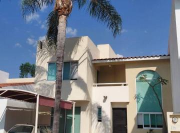 Casa de 3 habitaciones, León · Se Vende Casa en Pedregal del Gigante