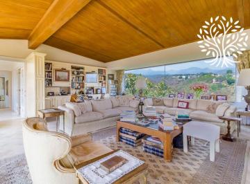 Casa de 7 habitaciones, Cuernavaca · Residencia en Venta en Villa Internacional de Tenis en Cuernavaca
