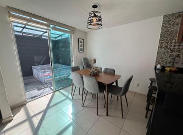 Casa · 81m² · 3 Recámaras · 3 Estacionamientos · Casa en Venta en Idílica Serratón, Zinacantepec