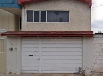 Casa de 3 habitaciones, Zamora · Venta de Casa en Colonia La Luneta, Zamora de Hidalgo, Michoacán.