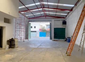 Bodega comercial , Zapopan · Renta Bodega 350 m² Zapopan Sur Frente a El Palomar