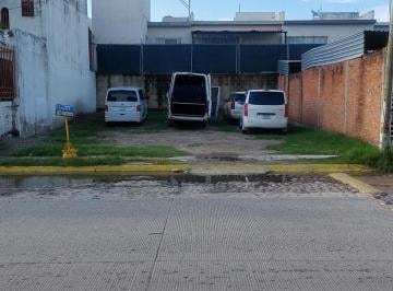 Terreno / Lote · 233m² · Excelente Ubicacion del Terreno