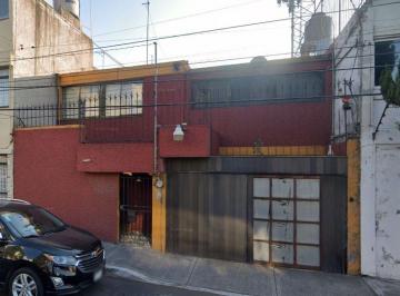 Casa de 4 habitaciones, Iztacalco · Vendo Casa en Colonia Militar Marte Cerca de Metro Nativitas