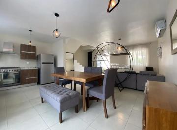 1 · Casa Recova Moderno Apodaca 2 Renta