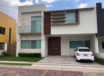 Departamento compartido de 1 habitación, Zapopan · Cuarto Amueblado en Renta con Baño Privado – Jardín Real, Zapopan
