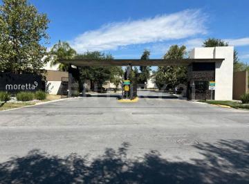 Casa · 190m² · 3 Recámaras · 2 Estacionamientos · Casa en Renta Fraccionamiento Moretta, Zona Sur de Monterrey Carretera Nacional