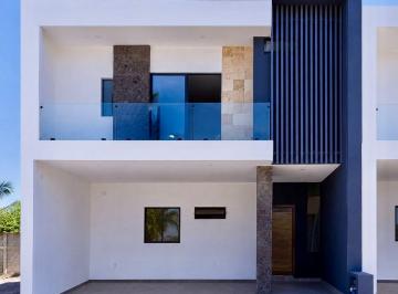 Casa de 4 habitaciones, Mazatlán · Casa en Venta en Sonterra 1 con 4 Recámaras, 4 Baños y Acabados de Lujo