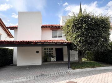 Casa de 3 habitaciones, Querétaro · Casa en Condominio en Renta en Lomas del Campanario III Querétaro