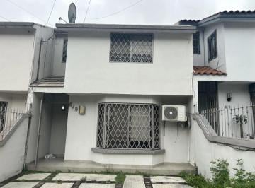 1 · Casa Townhouse San Jeronimo Monterrey Venta