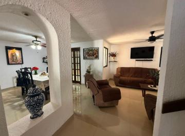 Casa en condominio de 4 habitaciones, Mérida · Casa en Venta en Merida, Yucatan en Priv. Villas Palma Real
