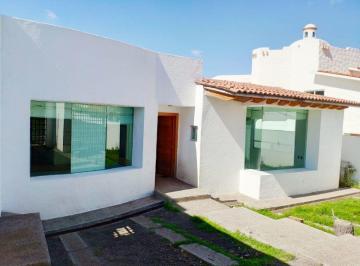 Casa de 3 habitaciones, Querétaro · Casa en Venta Querétaro, Villas del Mesón, Amplia.
