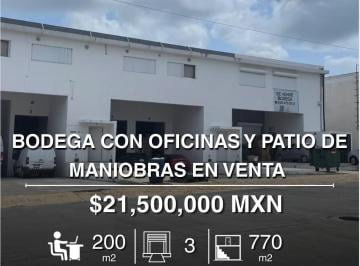 Bodega comercial · 770m² · 2 Estacionamientos · Bodega en Venta de 770 m² en Apq, Cancún