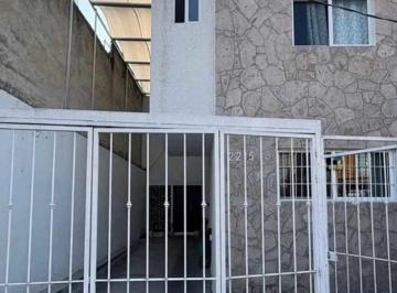 Casa de 4 habitaciones, Zapopan · Casa en Venta en Lomas de Zapopan - Ronda 2215