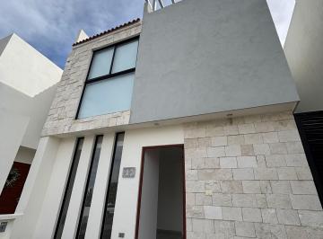 Casa de 4 habitaciones, El Marqués · Casa en Renta Semiamueblada en Senzi, Zibatá