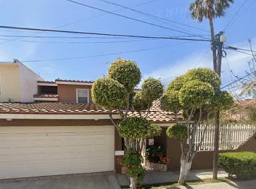 Casa de 4 habitaciones, Tijuana · Casa en Venta en Av Agua Marina, Tijuana