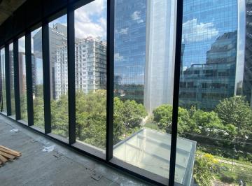 Oficina · 240m² · 2 Recámaras · 6 Estacionamientos · Oficina en Renta en Nuevo Polanco