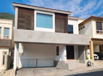 ebb23cb96f6f9cb1822f73032e69b6cadb3e69e6240cf719fe0a36a82977e307 · Casa en Renta, Colinas de San Jeronimo