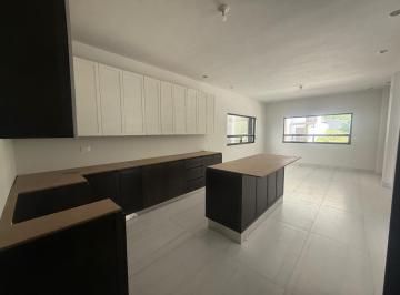 Casa · 320m² · 3 Recámaras · 2 Estacionamientos · Amorada Privada Residencial Santiago Nl
