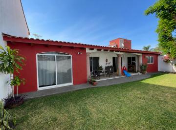 Casa de 4 habitaciones, Jiutepec · Casa en un Nivel con Vigilancia