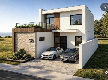 Casa · 140m² · 3 Recámaras · 2 Estacionamientos · Casa Nueva en Venta Lomas del Mediterraneo