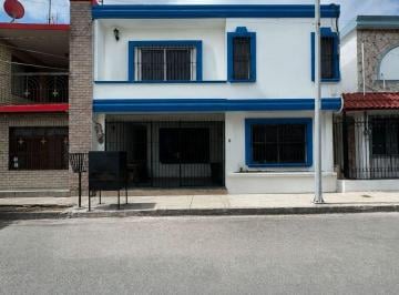 Casa de 4 habitaciones, San Nicolás de los Garza · Casa en Venta Las Puentes 5to Sector