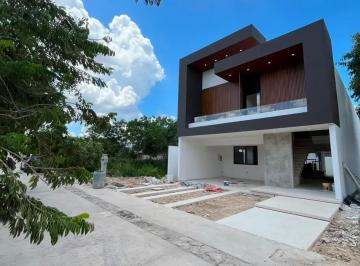 1 · Casa en Venta Merida, Equipada en Temozon Norte, Privada
