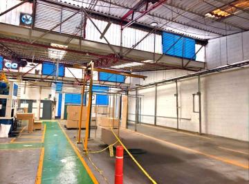 Bodega comercial , Iztapalapa · Bodega Independiente en Venta de 2,600 m² Cuanta con Anden Para Trailer