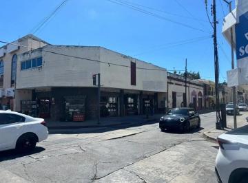 1 · Se Renta Local Comercial en Esquina en El Centro de Merida, Yucatan