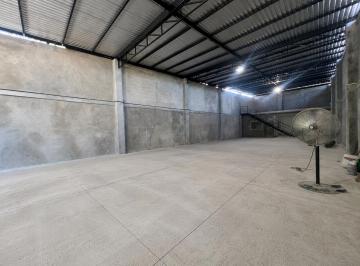 Bodega comercial de 2 habitaciones, Puerto Vallarta · Bodega en Renta | Mojoneras