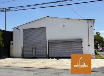 Bodega comercial · 300m² · 6 Estacionamientos · Bodega en Renta Monterrey