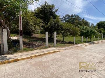 Terreno / Lote · 324m² · Terreno en Venta Col. Vista Hermosa, Pueblo Viejo, Ver.
