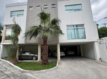 Casa · 450m² · 3 Recámaras · 4 Estacionamientos · Casa en Renta - Zona San Pedro, Carrizalejo.