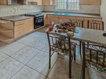 Casa de 3 habitaciones, Santa Catarina · Casa en Venta en Valle de La Sierra