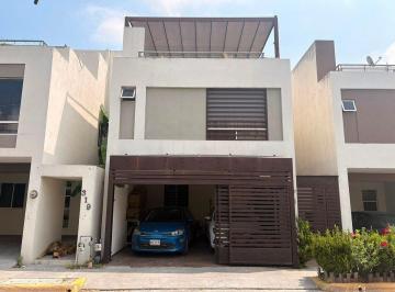 96102f4c9397eb6754cbefb6503fd472bd1b4d601a3a4c4cb07e773eb01a23f0 · Casa en Venta - Cerradas de Cumbres, Sector Verona