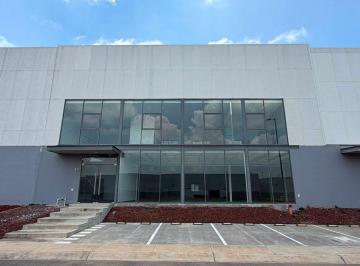 Bodega comercial · 760m² · 5 Estacionamientos · Bodegas en Parque Industrial Avant en Renta