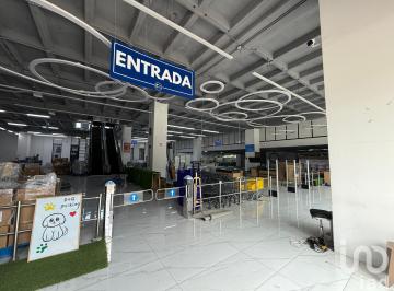 Local comercial · 1620m² · 20 Estacionamientos · Local en Renta en Torre Mirax, Naucalpan de Jurez, Estado de Mexico.