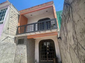 Casa de 2 habitaciones, Tultepec · Venta Casa Real de Tultepec