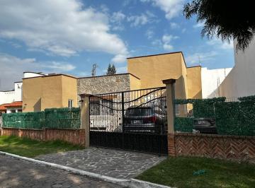 Casa · 398m² · 3 Recámaras · 3 Estacionamientos · Casa Renta Campestre Morillotla Muy Amplia